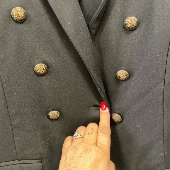 Doe & Rae black soft blazer w buttons - Picture 3 of 6